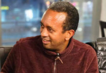 ለሁለት ሳምንት “በኢ-መደበኛ ማቆያዎች” ተይዞ የቆየው የ“አዲስ ስታንዳርድ” ማኔጂንግ ኤዲተር ከእስር ተለቀቀ